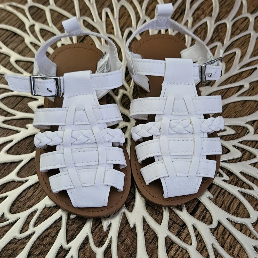 White Covered Toe Sandals. Never Worn Size 6
